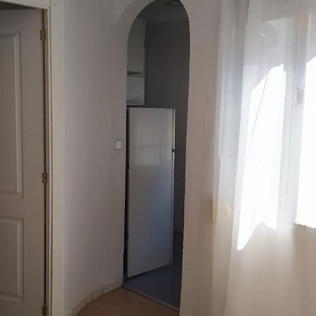 Apartamento En C. Maria Luisa 2 Dormitorios Madrid Dış mekan fotoğraf